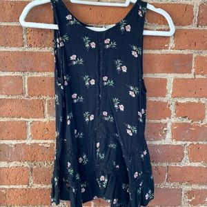 AEO Black Floral Tank Top - XS